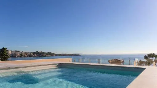 Villa in Cas Catala in front line Villa in Cas Catala in front line